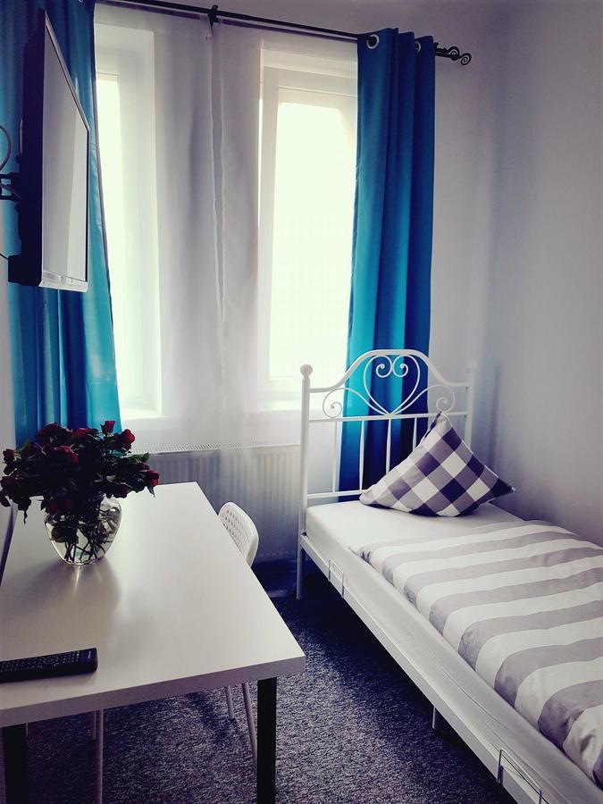 Moonriver Inn وارسو المظهر الخارجي الصورة