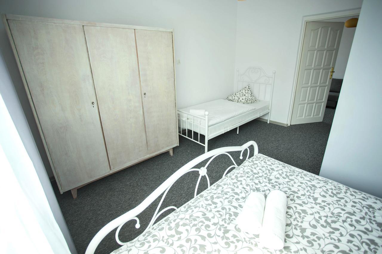 Moonriver Inn وارسو المظهر الخارجي الصورة